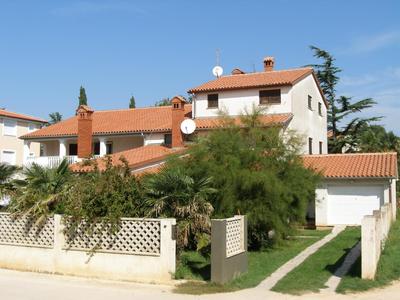 Apartments Grakalic great location