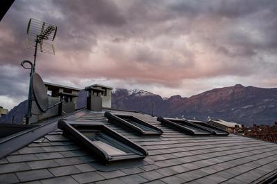 Lake Como Apartments
