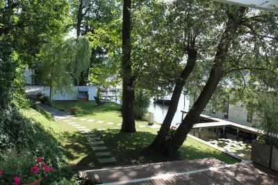 Marina Hausboote und Seelodge