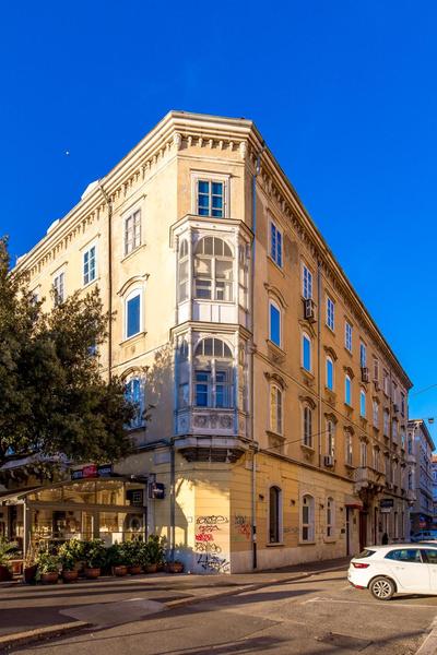 Aquila apartment