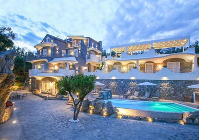 Villa Caruso