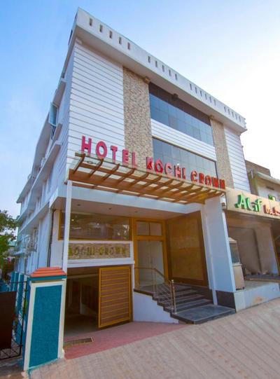 Hotel Kochi Crown