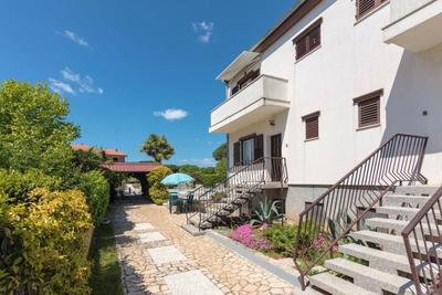 Apartment Annamaria 1792