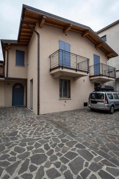 Casa Mari Fronte Lago