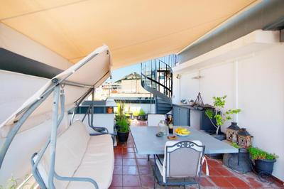 Topfloor stylish apartment with Acropolis view!