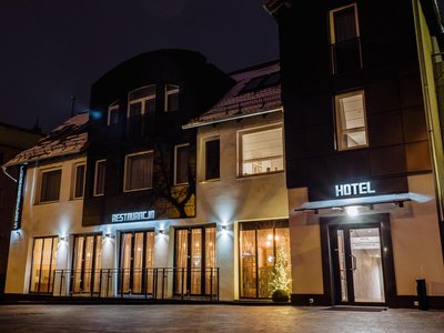 Hotel Chrobrego9