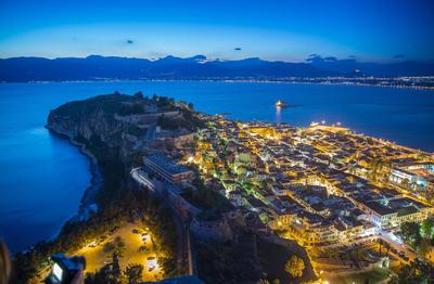 Deluxe 2-bedroom Apt in the heart of Nafplion