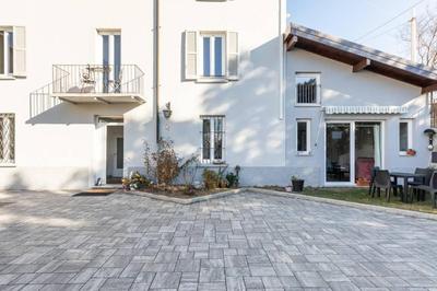 Tata's Home