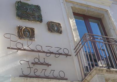 Taormina Palazzo di Ferro