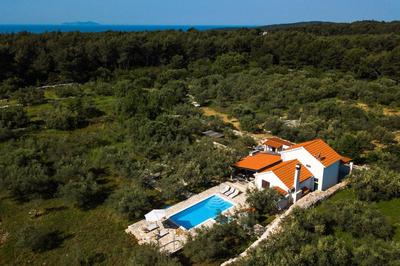 Villa Mariela in Korcula, heated pool