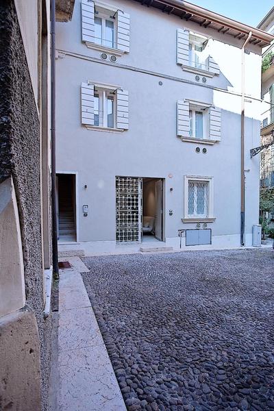 Le Nuove Cadreghe Apartments