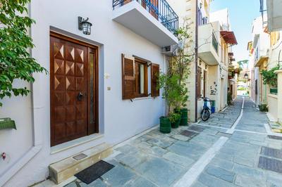 Otto - Spacious Old Town House