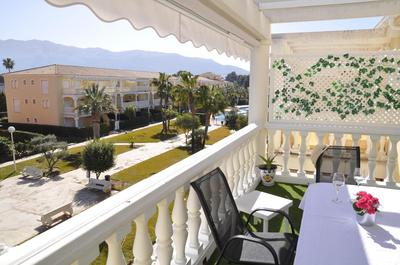 Estrella Blanca I, 2 dormitorios, by Bookindenia