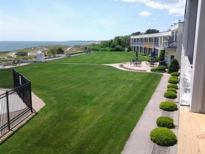 Surf & Sand Beach Motel