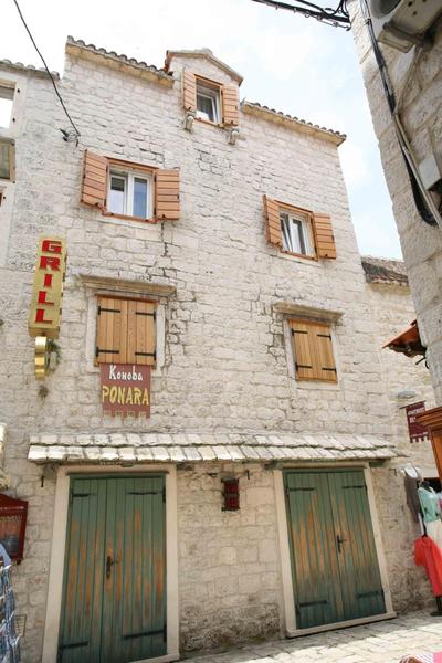 Heritage Stone House ROOMS BELJAN - Trogir Old Town