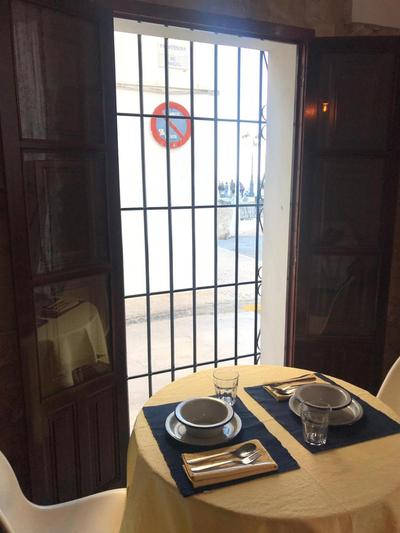 Suite Independiente de 45 m2 con Bañera en Pleno Casco Viejo