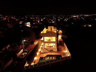 Villa d'Irene-near athens airport , 200 meters from the beach davis