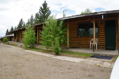 Eagle Nest Fly Shack & Lodge
