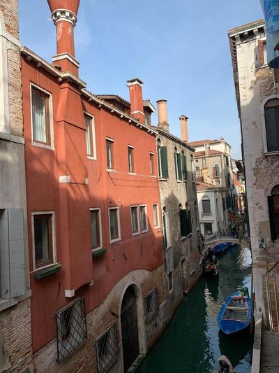 Balcone sul canale