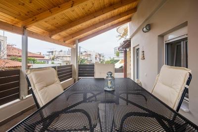 Petros 'n' Dimi Family Home