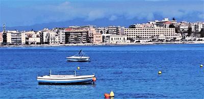 AAY- Best Corfu Town & Sea Apart 2bedroom Renovated + lift / Comfy&Design+WiFi