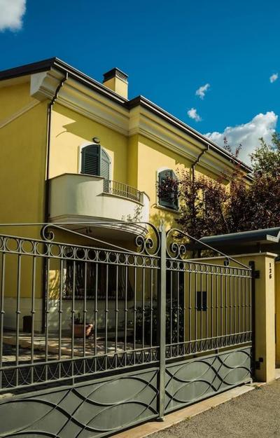 Villa con piscina a Rimini