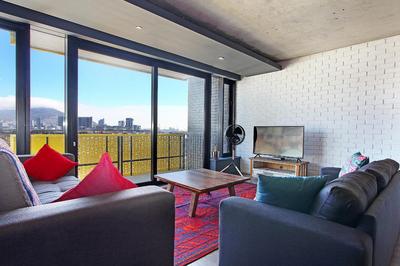 Stylish WEX1 Apartment with Mountain Views