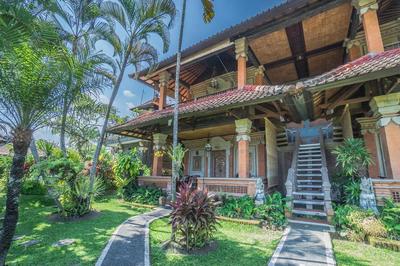 Cendana Resort & Spa by Mahaputra