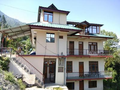 The Heritage, Sarahan