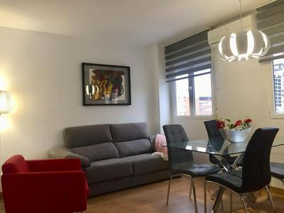 Apartamento en Universidad y cerca de la playa