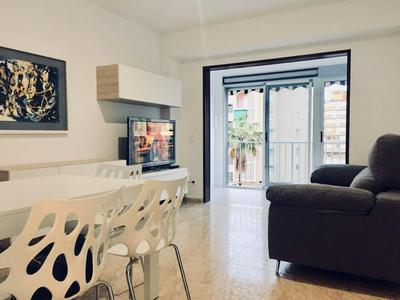 Apartamento en playa Gandia con piscina y parking