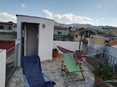 casa in palazzo Graffeo Eva