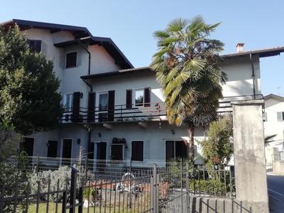 Invorio La Corte