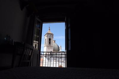 Drommire In Plassa E Clesia