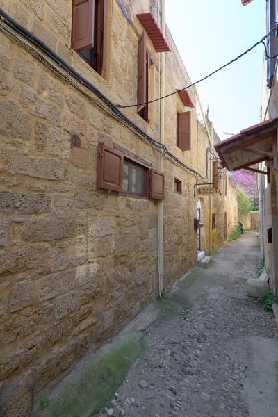 RUSTIC SELF-INN