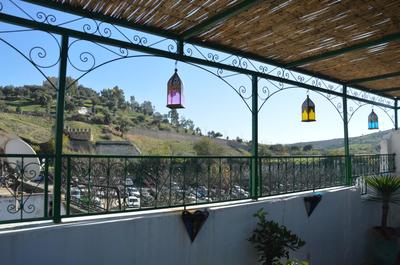 Riad Oumkaltoum Fès