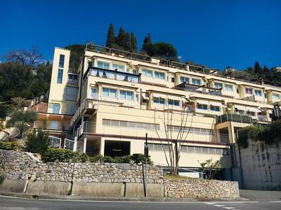 Ledonia Apartment