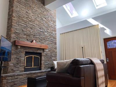 Full loft-style apartment near Omni