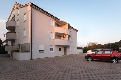Apartment AleMar