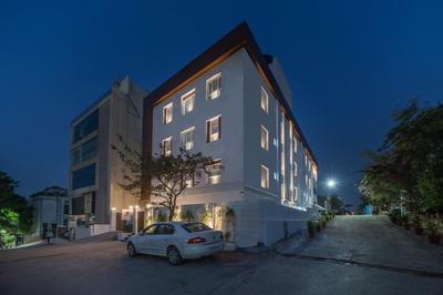 SKYLA Studios & Suites - Jubilee Hills