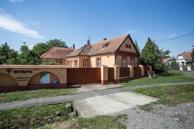 Nyirfa Apartmanház Döröske