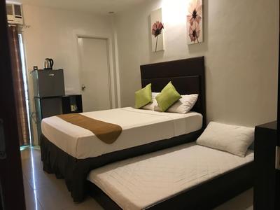 The Blanket Hotel Restaurant & Coffee