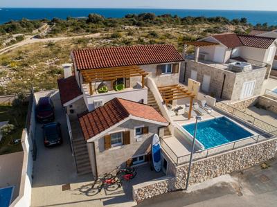 Villa Diomedes with the sea view and the pool