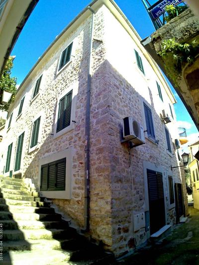 Stone House Herceg Novi
