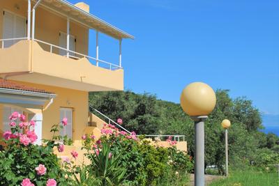 Lefkothea Apartments