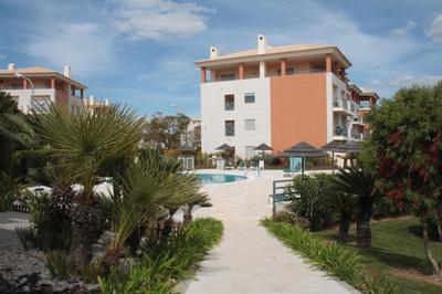 Apartamento com Piscina em Albufeira, Corcovada