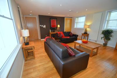 93a Grey Street Apartments
