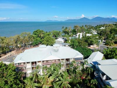 Cairns Beach Resort