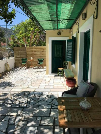 Lena’s Traditional Villa