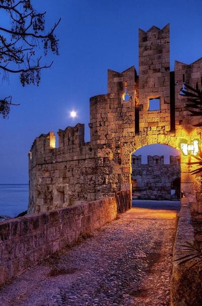 Praxitelous 9 Old Town